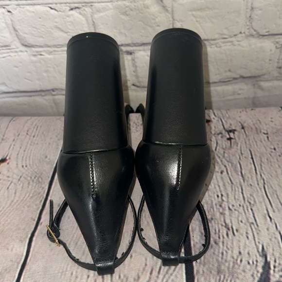 Aldo Peep Toed Ankle Strapped Block Heels - Picture 9 of 14